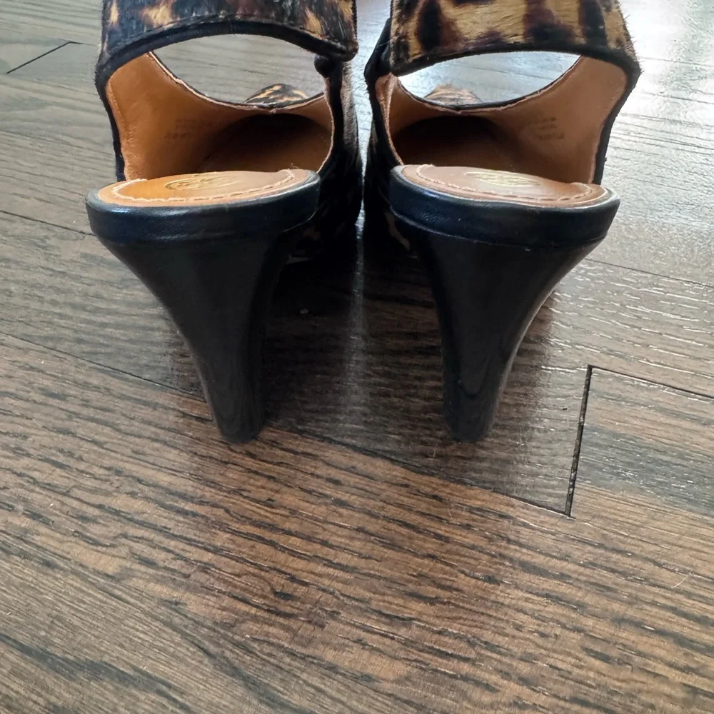 Tory Burch Lila Calfhair Pointed Toe Slingback heels - Picture 6 of 7